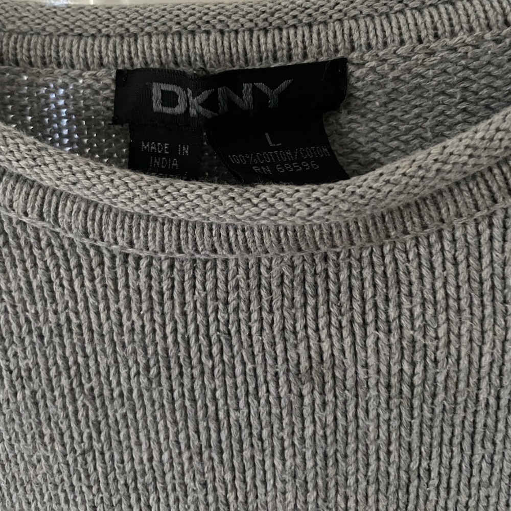 grey pullover - Picture 4 of 4